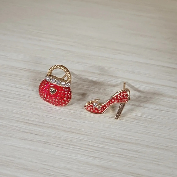 🔥LAST PAIR🔥 Shoe Addict Handbag Diva Stud Earrings - Picture 4 of 6